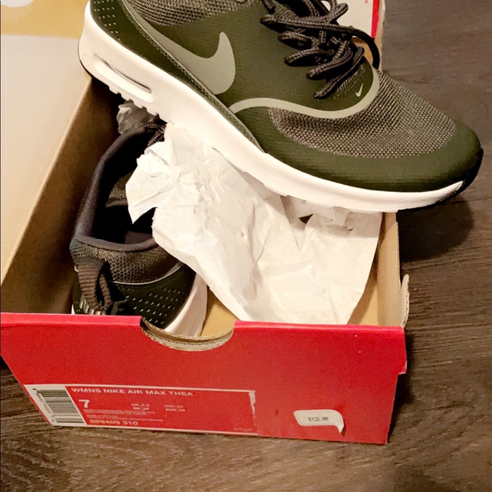 Shoes - Picture 2 of 2